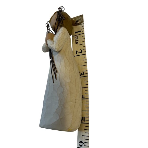 WILLOW TREE Girl Friendship Resin Figurine Bouquet of Flowers Hand Painted - Picture 6 of 7